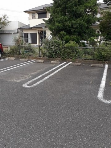 apartment 青木字上安知那