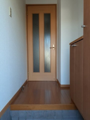 apartment 青木字上安知那