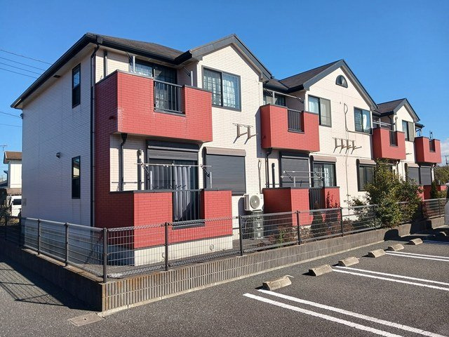 apartment 青木字上安知那