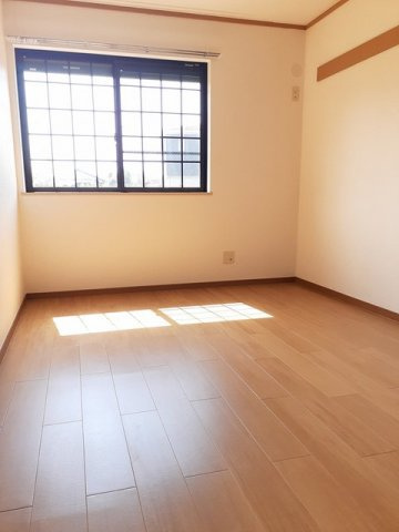 apartment 青木字上安知那