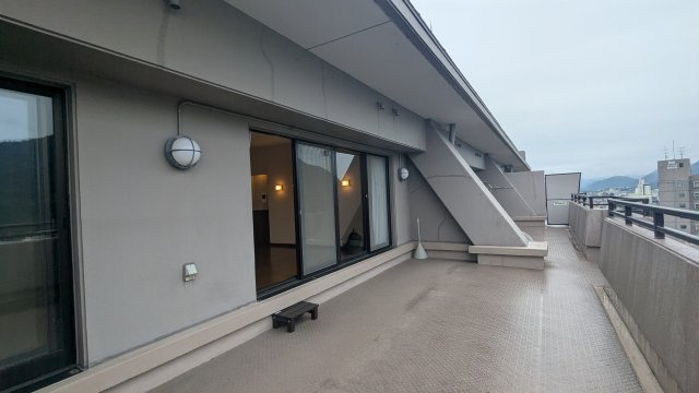 ファミール長良ヶ丘【14階】のバルコニー