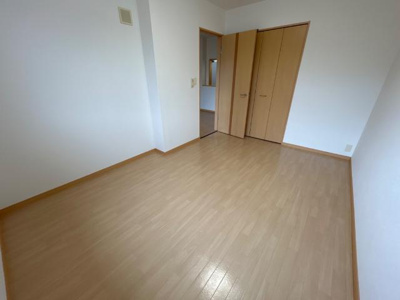 【内装】 | ロイヤルメゾン | 洋室