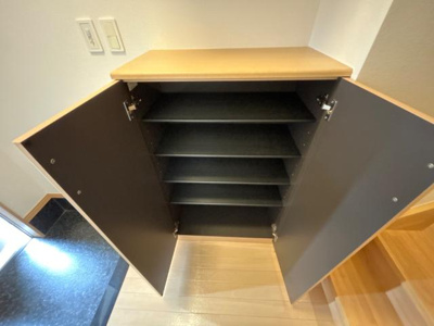 【収納】 | ロイヤルメゾン | 下駄箱