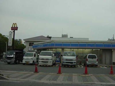 【周辺】 | ＡＸＩＯ | ローソン東延末2丁目店まで710ｍ