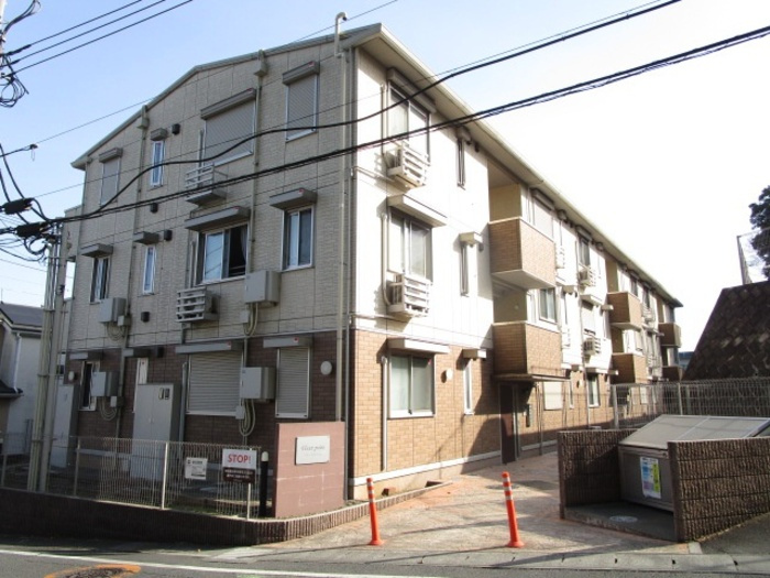 フルール　ポワールの外観