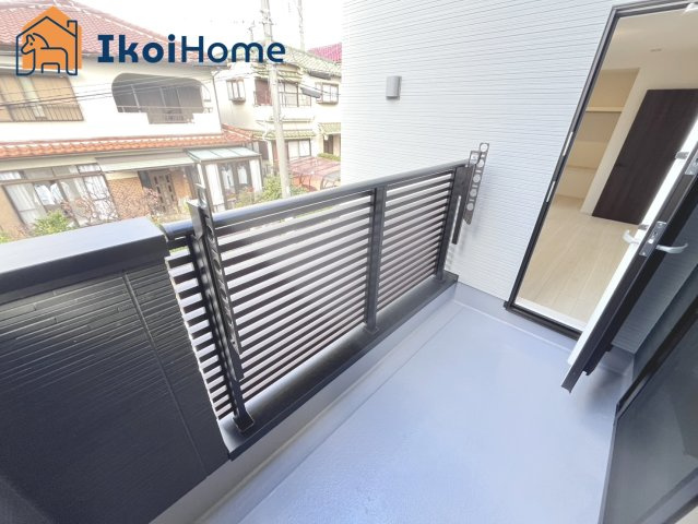 神戸市西区今寺　新築戸建のバルコニー|同社施工事例です●年中無休：当日予約可●南向きバルコニー。屋根は８～万円バルコニー設置できます。