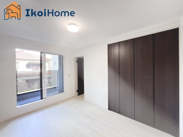 神戸市西区今寺　新築戸建の内装|同社施工事例です●全居室収納ございますのでご家族様で便利にご使用いただけます。