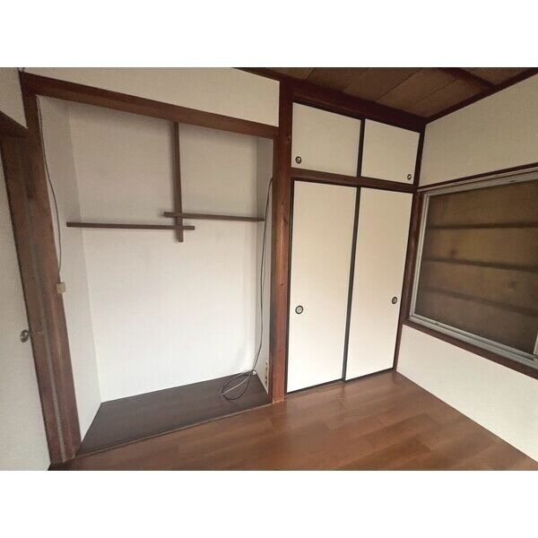 東海市高横須賀町庭草の一戸建ての収納