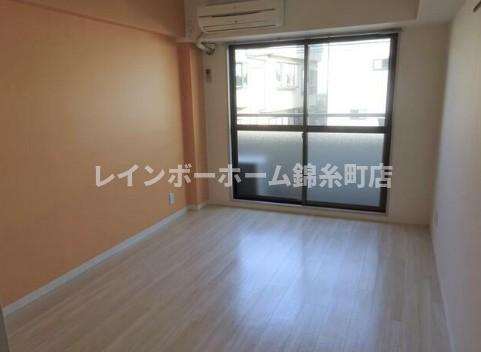 堀江新井マンションの居間・リビング