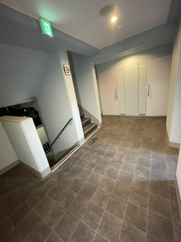 ル・ブルー鶴舞　名古屋市賃貸　仲介手数料無料のロビー