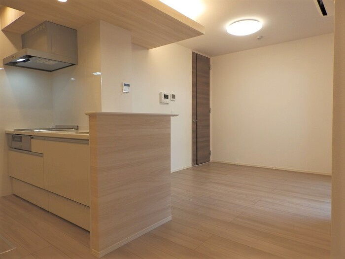 Kanata kogoの居間・リビング