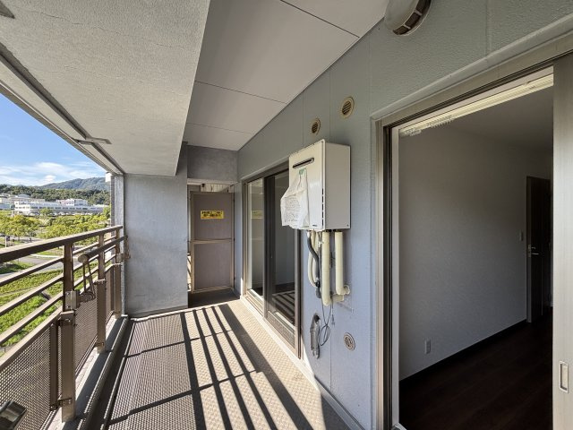 A.CITYタワーズウエスト・タワー棟のバルコニー