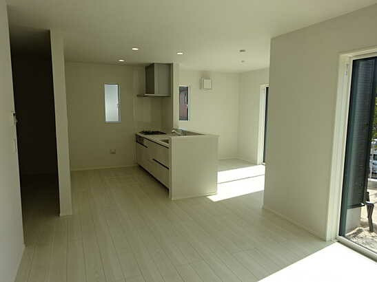 【居間・リビング】