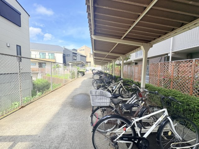 ライオンズガーデンつきみ野東のその他共用部分|駐輪場