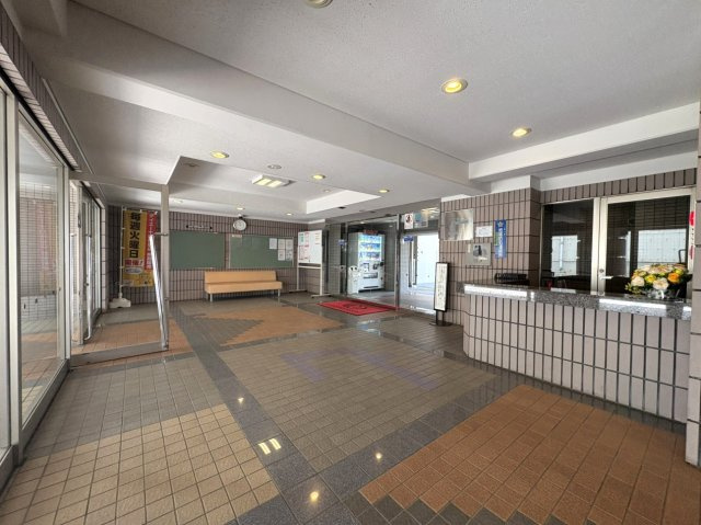 ライオンズガーデンつきみ野東のエントランス|エントランス