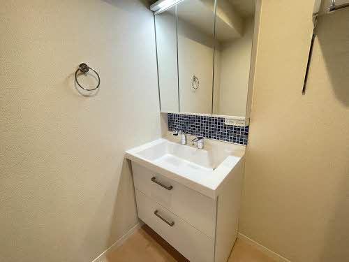 モダニティ八分字 Ｂ棟 ＊＊の独立洗面台