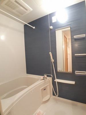 【浴室】 | カトル・セゾン | お風呂で日々の疲れを落としましょう