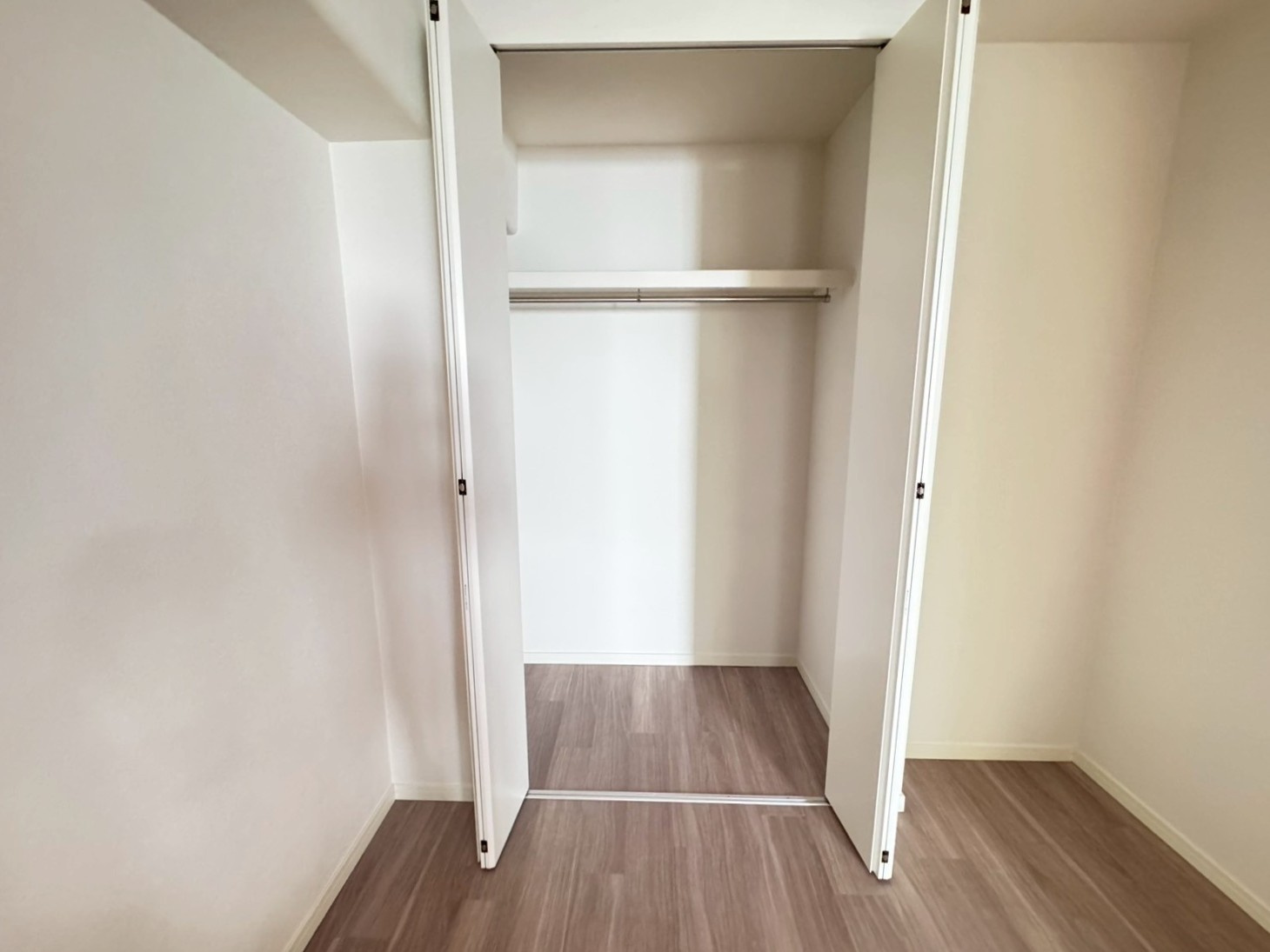 ＪＲ・近鉄・地下鉄「京都」駅徒歩５分◆令和７年４月リフォーム完了◆アパガーデンコート京都駅前の収納|クローゼット