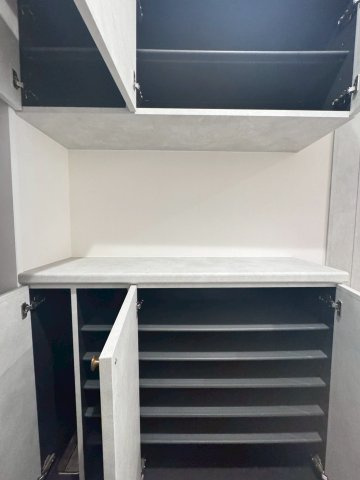 ＪＲ・近鉄・地下鉄「京都」駅徒歩５分◆令和７年４月リフォーム完了◆アパガーデンコート京都駅前の収納|シューズボックス