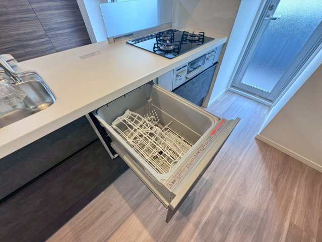 ＪＲ・近鉄・地下鉄「京都」駅徒歩５分◆令和７年４月リフォーム完了◆アパガーデンコート京都駅前のキッチン|食器洗浄乾燥機