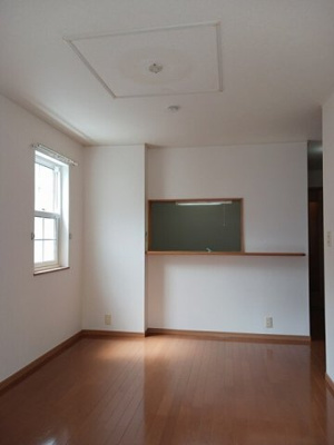 【居間・リビング】 | ブランシュール　Ⅱ | ゆったりとしたリビングです