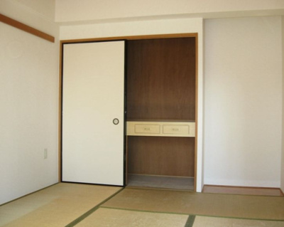 【寝室】 | アルテール戸塚