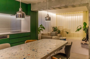 【ダイニング】