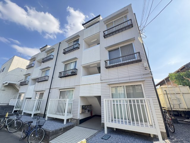 メゾン船橋法典の外観