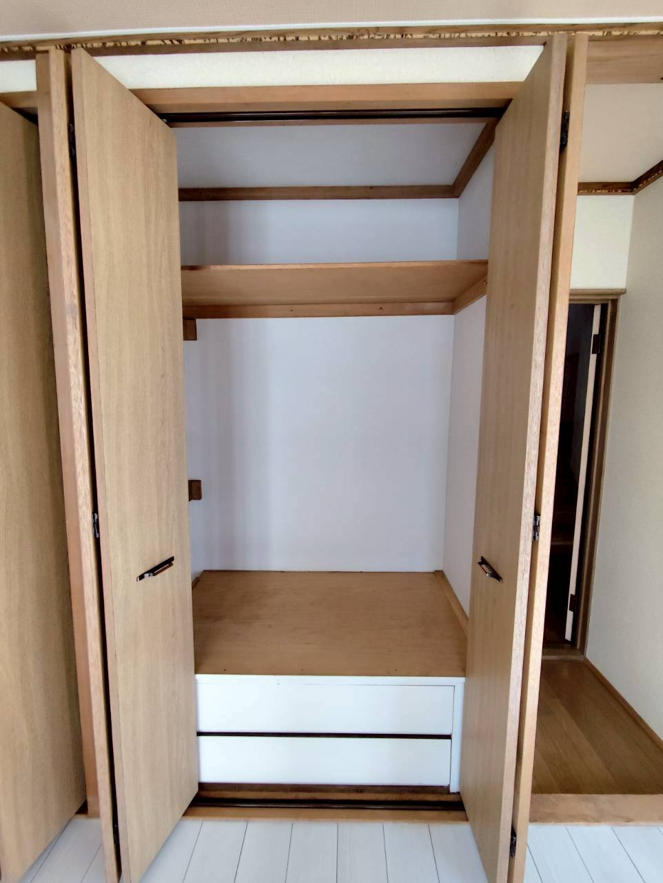 富士見3-11-33貸家の収納