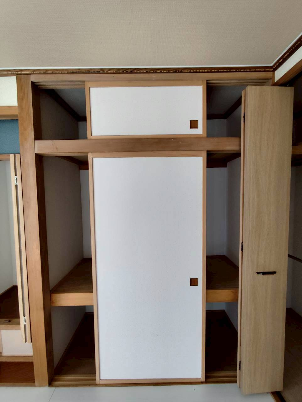 富士見3-11-33貸家の収納