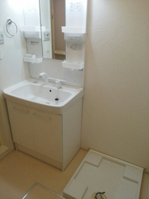 【洗面所】 | シャイン２１　Ⅱ | 脱衣スペースもあります