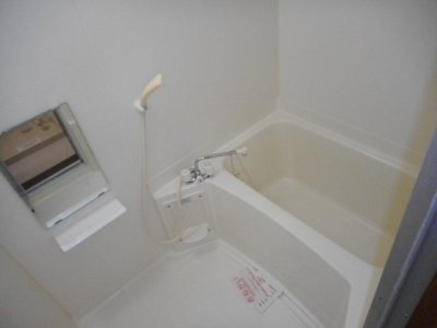 【浴室】 | カーサ・エスト内原 | 日々の暮らしに欠かせないお風呂です