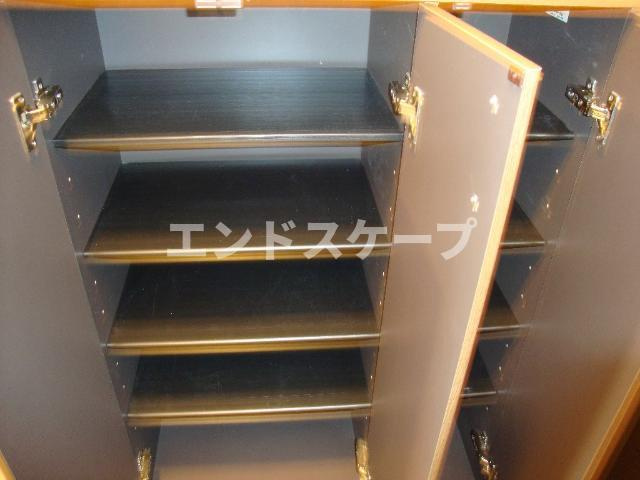 スプリーム　アイの収納|下駄箱
高崎、前橋のお部屋探しはエンドスケープまで！お客様の理想お聞かせ下さい♪