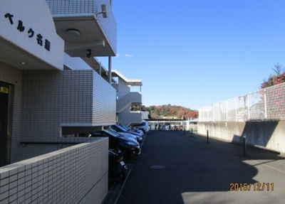 【駐車場】 | ベルク名瀬