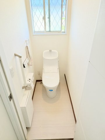 売中古戸建　中央区雄踏町宇布見のトイレ