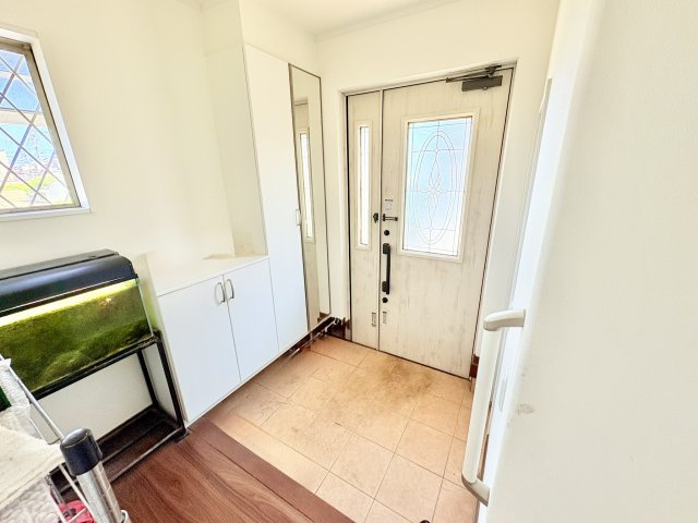 売中古戸建　中央区雄踏町宇布見の玄関