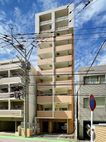 アンプルールベトンカルティエの外観