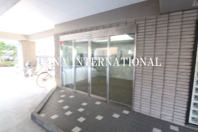 K・Mコートのエントランス