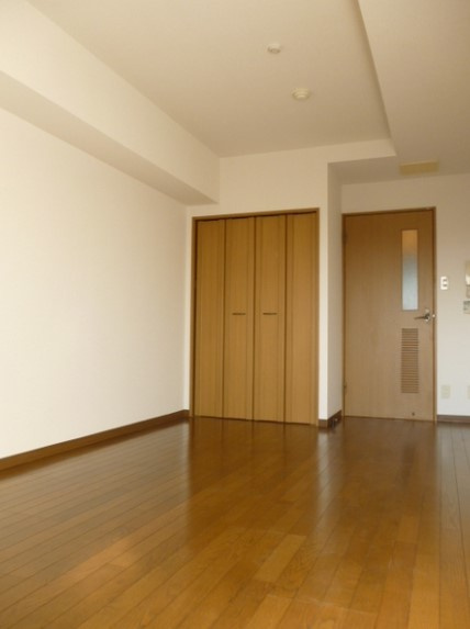 K・Mコートの居間・リビング