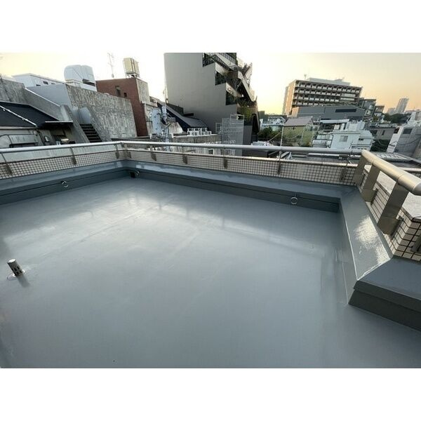 ドヒビルのバルコニー