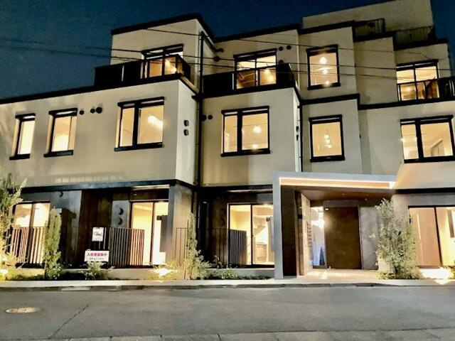 ＣＯＥＵＲ　ＢＬＡＮＣ八幡山の外観|閑静な住宅地に新築デザイナーズマンション誕生！