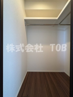 【収納】 | クラッシィハウス浜田山 | 8F　洋室9.2帖　ウォークインクローゼット