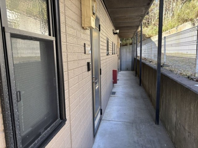 【エントランス】 | 彦根ハイツ(ヒコネハイツ)