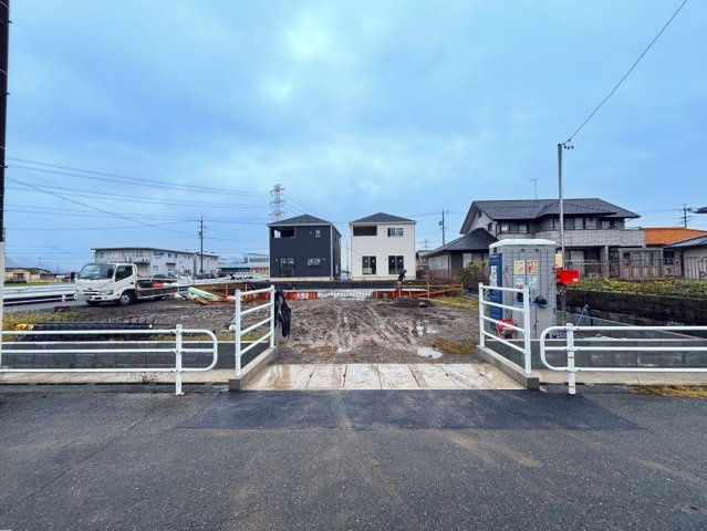 【商談中】クワイエ　大垣市青木町第２　全３区画分譲の外観|「現地（2025年10月16日）撮影」　　
■全体写真　
■ヤマダ不動産　株式会社リライフ　