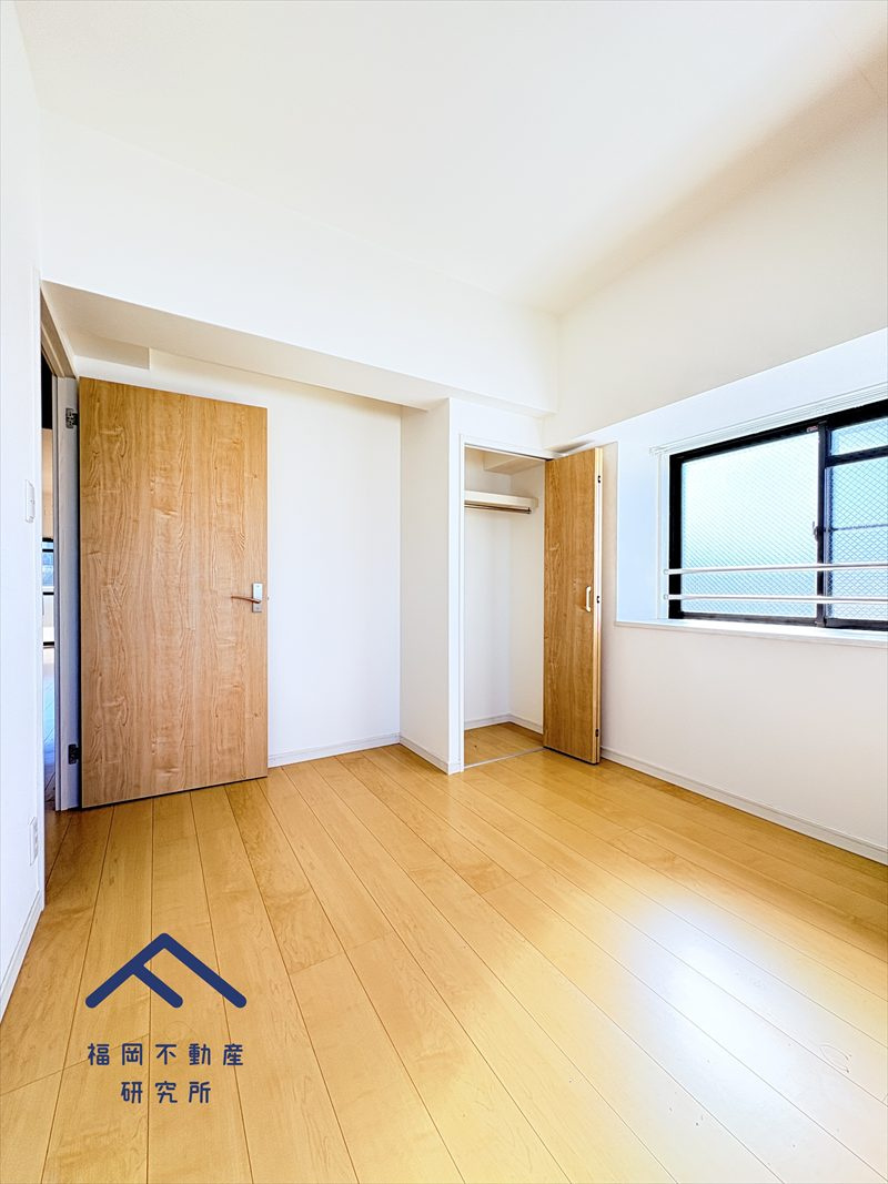 三愛シティライフ今宿駅２の洋室