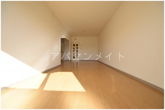 【居間・リビング】 | 戸塚周辺ならアパマンメイトへＬｅｔｓ Ｇｏ ！