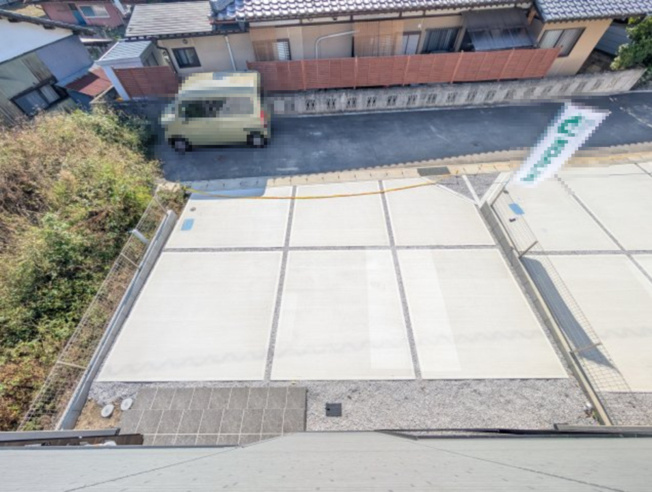 【駐車場】 | アーバンスタイル高崎市上小鳥町2期ー③ | 余裕の並列3台駐車♪