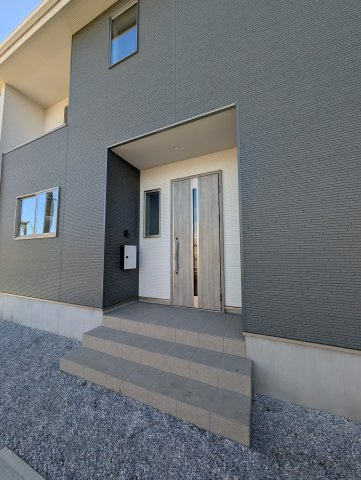 【玄関】 | アーバンスタイル高崎市矢中町ー①