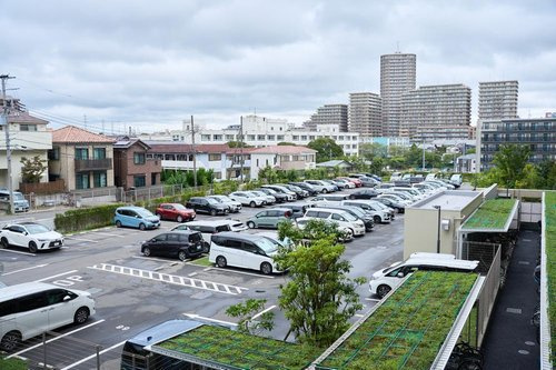 【駐車場】 | ブランズシティ湘南台 | カースペースがあります