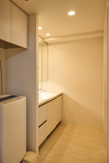 【独立洗面台】 | ブランズシティ湘南台 | 独立洗面台、朝の身支度には欠かせません